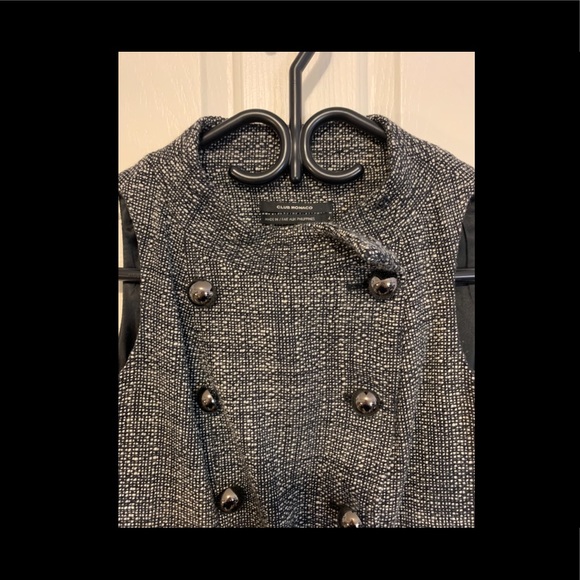 Club Monaco: Business Formal Dress - Picture 2 of 5